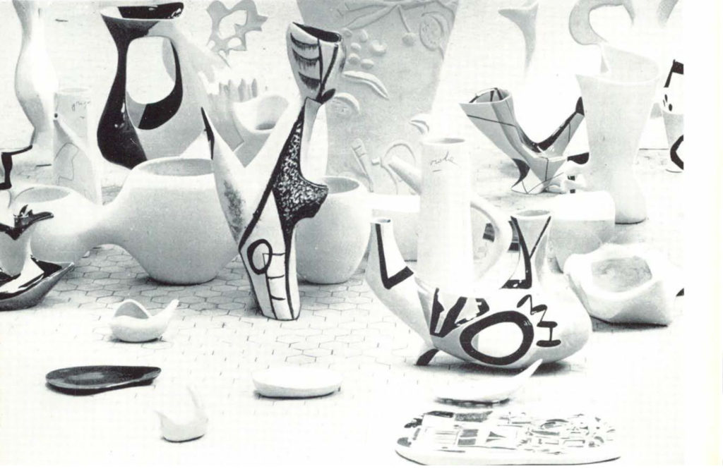 credit:ceramics by Antonia Campi exhibited at the Milan Triennale in 1951, including the C 9 umbrella stand